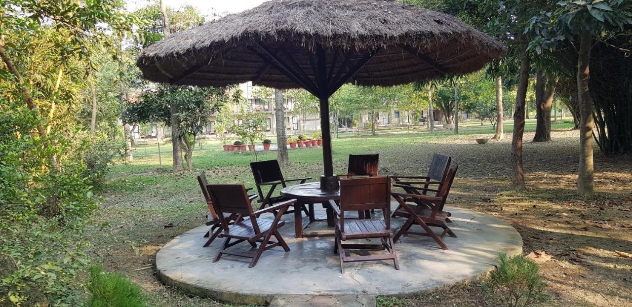 Lumbini Buddha Garden Resort Ngoại thất bức ảnh