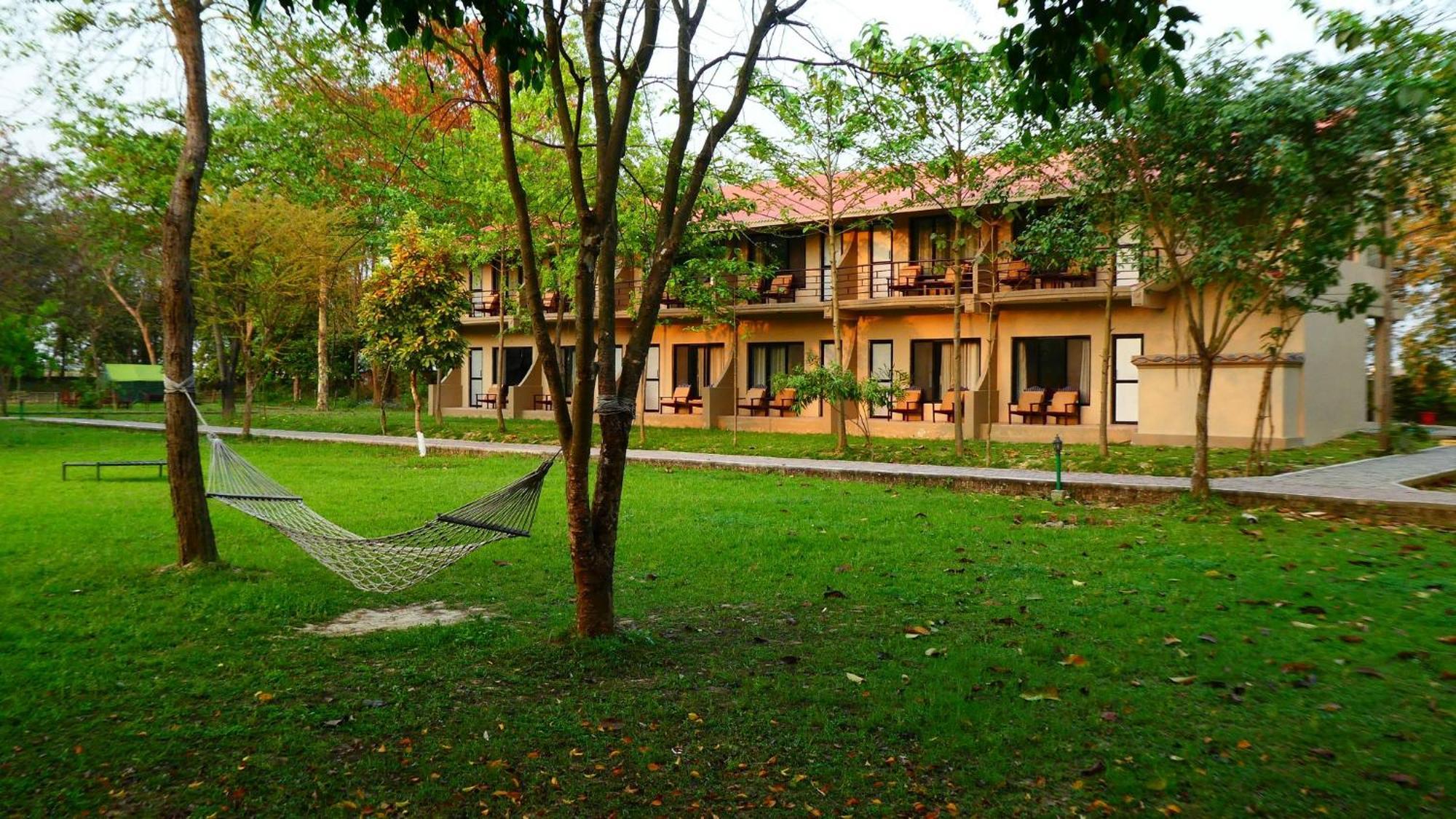 Lumbini Buddha Garden Resort Ngoại thất bức ảnh