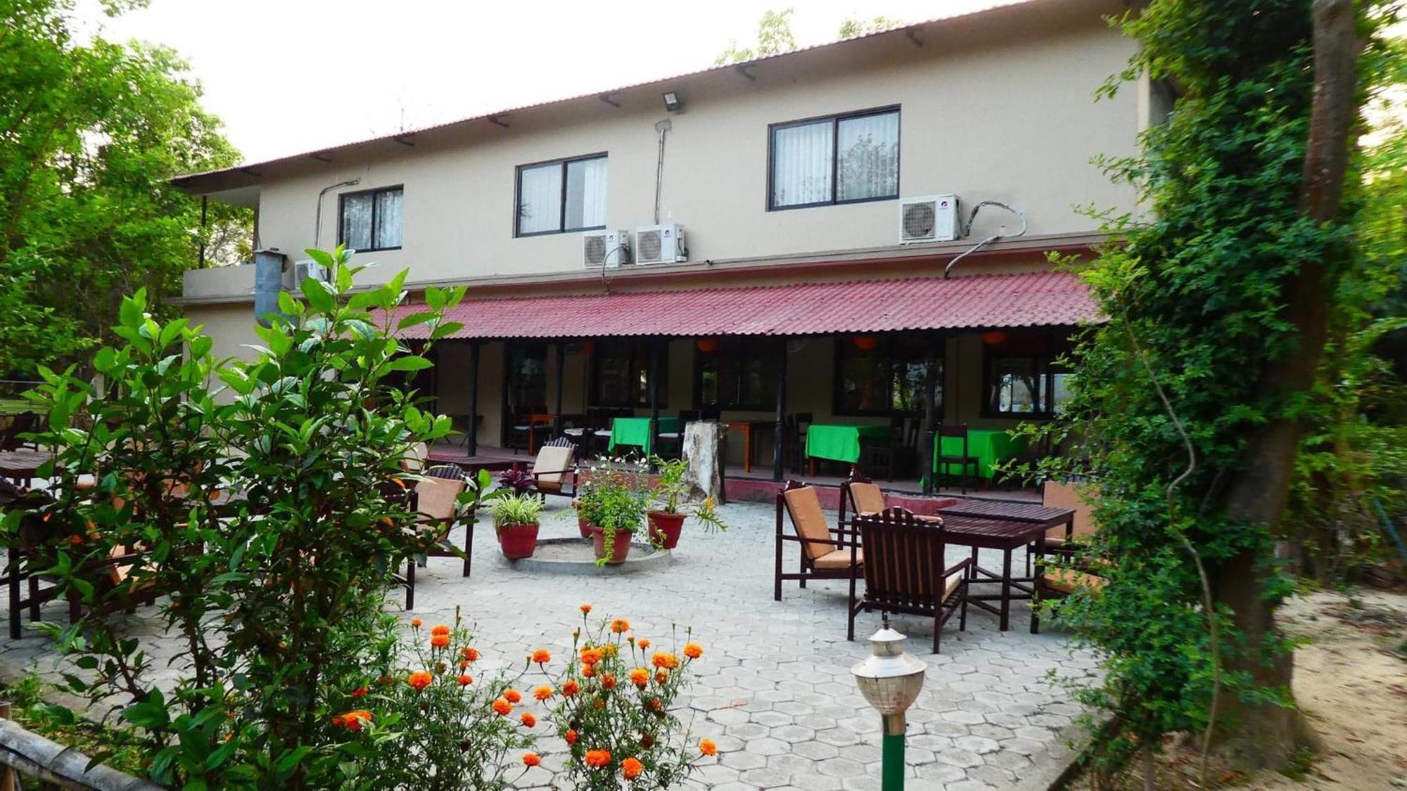 Lumbini Buddha Garden Resort Ngoại thất bức ảnh